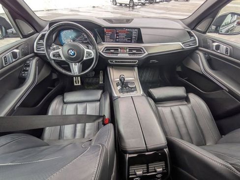 Used 2021 BMW X5 xDrive40i w/ M Sport Package image 32