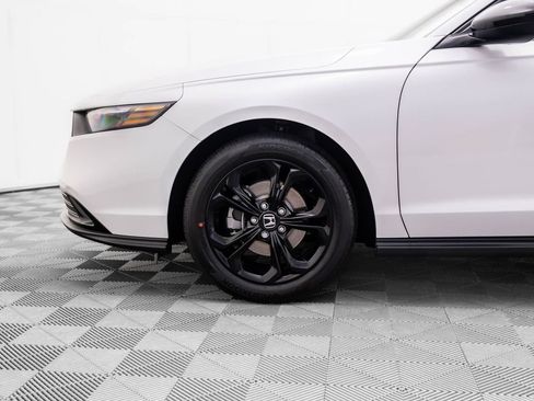 Used 2025 Honda Accord SE image 33