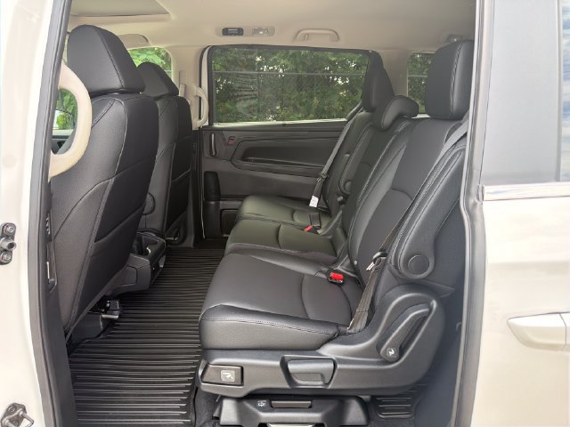 New 2026 Honda Odyssey EX-L image 14