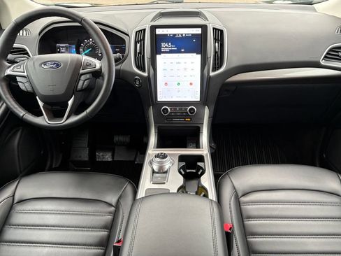 Used 2024 Ford Edge SEL w/ Convenience Package AWD/4WD image 16