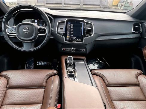 Used 2022 Volvo XC90 T8 Inscription w/ Advanced Package image 18
