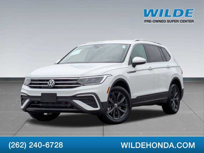 Used 2024 Volkswagen Tiguan SE w/ MDO Package, Two-Row