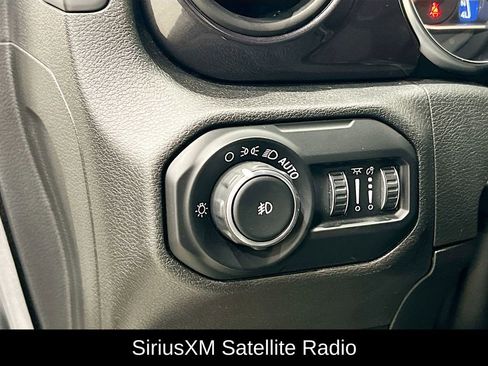 Used 2021 Jeep Wrangler Unlimited Sport image 18