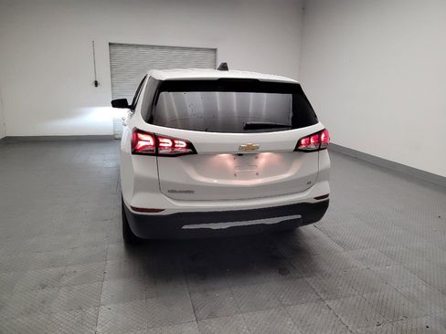 Used 2022 Chevrolet Equinox LT FWD image 6
