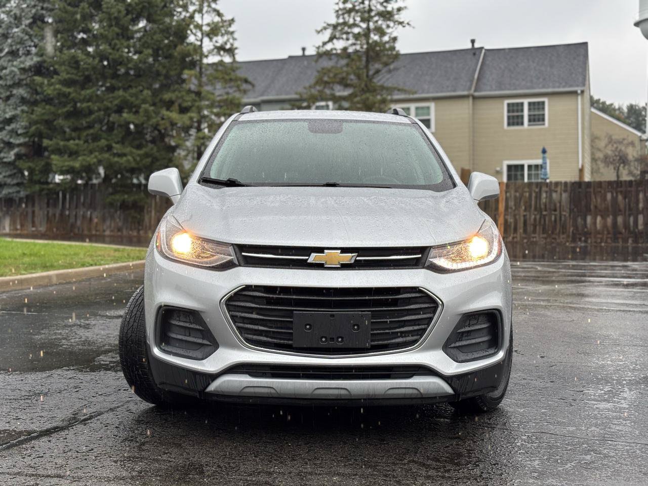 Used 2019 Chevrolet Trax LT w/ LT Convenience Package FWD image 13
