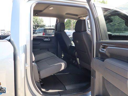 Used 2025 Chevrolet Silverado 3500 LT w/ Safety Package AWD/4WD image 27