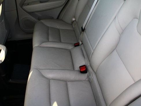 Used 2023 Volvo XC60 T8 Core image 11