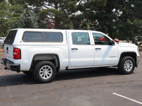 Used 2018 GMC Sierra 1500 4x4 Crew Cab w/ Sierra Convenience Package image 4