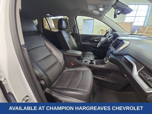 Used 2024 GMC Terrain SLT AWD/4WD image 36