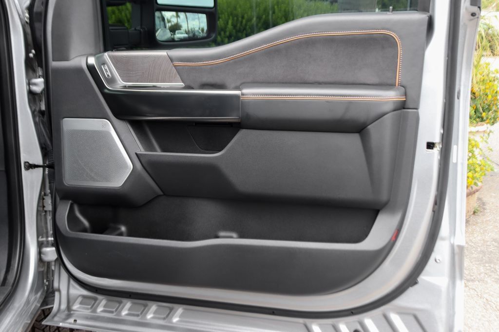 Used 2024 Ford F250 Platinum AWD/4WD image 44