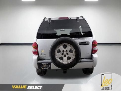 Used 2002 Jeep Liberty Limited AWD/4WD image 7