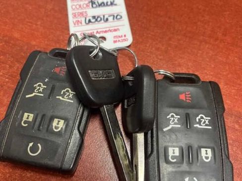 Used 2015 GMC Yukon SLE w/ Convenience Package image 21