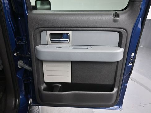 Used 2011 Ford F150 XLT w/ XLT Chrome Pkg image 36