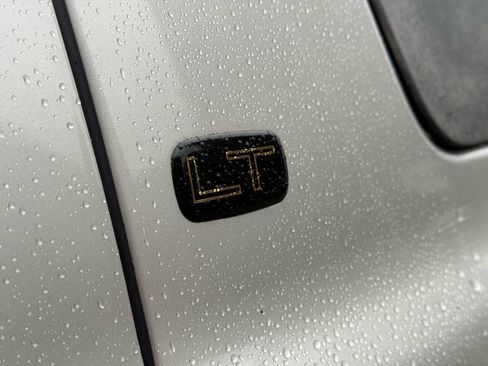 Used 2005 Chevrolet Avalanche 2500 w/ Preferred Equipment Group image 60