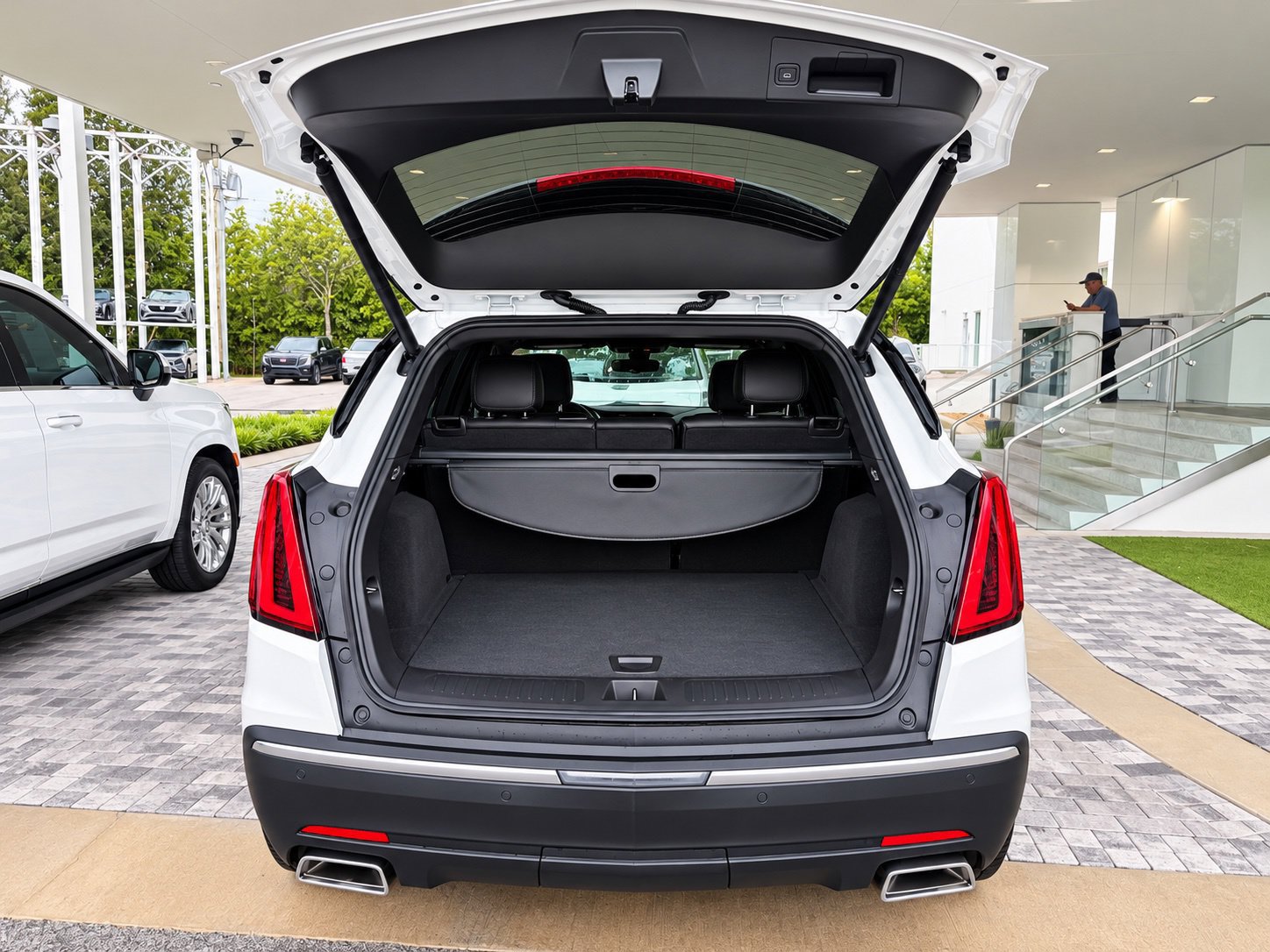 Certified 2023 Cadillac XT5 Luxury FWD image 6