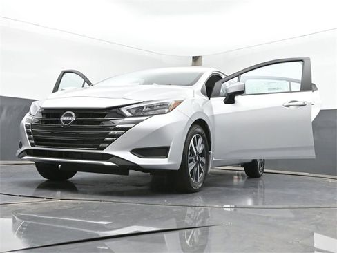 New 2025 Nissan Versa SV w/ Trunk Package image 49