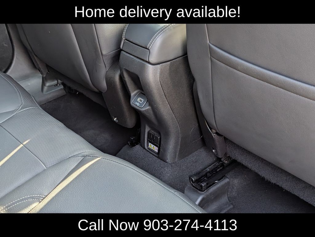 Used 2020 Jeep Renegade Limited w/ UConnect 8.4 Nav Group AWD/4WD image 32
