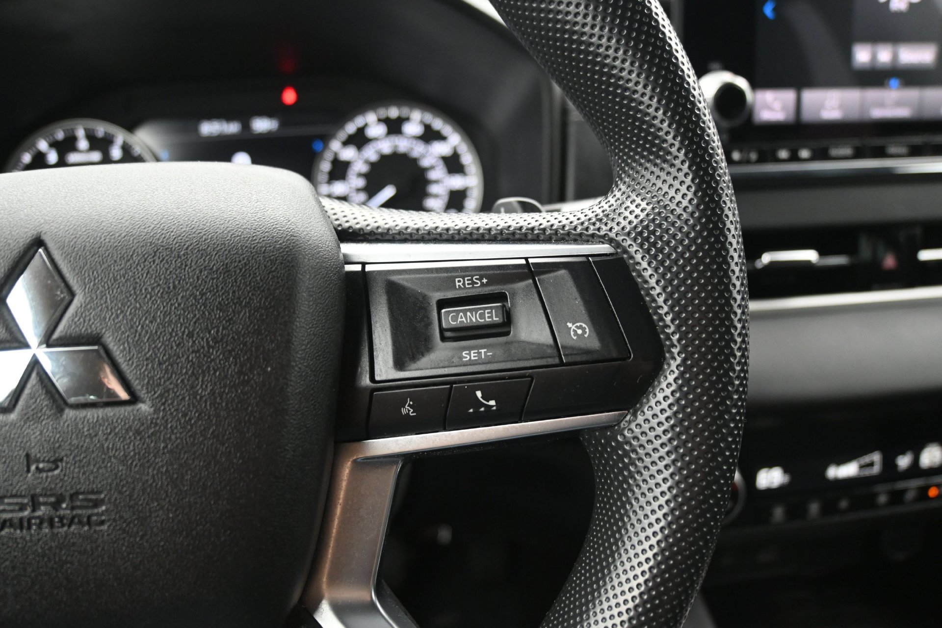 Used 2022 Mitsubishi Outlander ES AWD/4WD image 21
