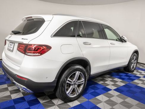 Used 2022 Mercedes-Benz GLC 300 4MATIC image 6