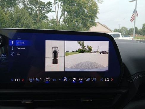 New 2025 Chevrolet Silverado EV LT image 25