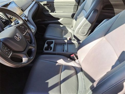 Used 2024 Honda Odyssey EX-L image 22