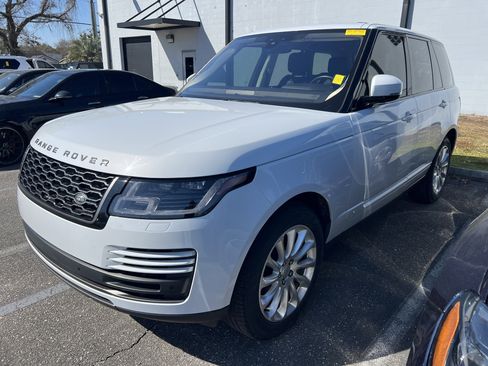 Used 2021 Land Rover Range Rover image 3