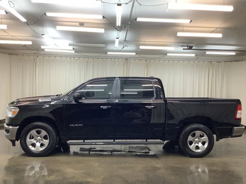 Used 2019 RAM 1500 Big Horn AWD/4WD image 10