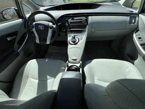 Used 2010 Toyota Prius Two image 31