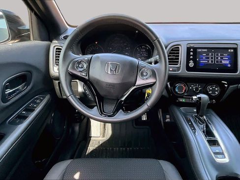 Used 2021 Honda HR-V Sport image 7