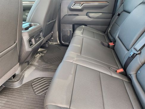 New 2026 Chevrolet Silverado 1500 LT Trail Boss w/ Dark Appearance Package image 19