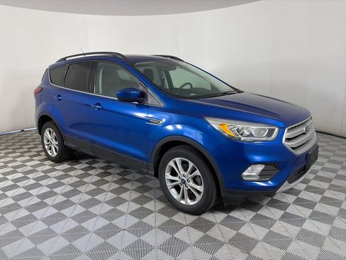 Used 2019 Ford Escape SEL FWD image 1