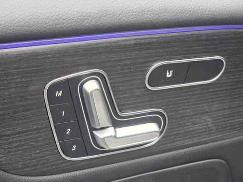 New 2026 Mercedes-Benz GLB 250 4MATIC image 34
