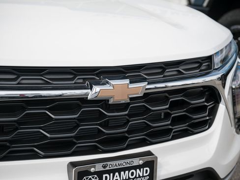 New 2026 Chevrolet Trax LT w/ Driver Confidence Package image 11