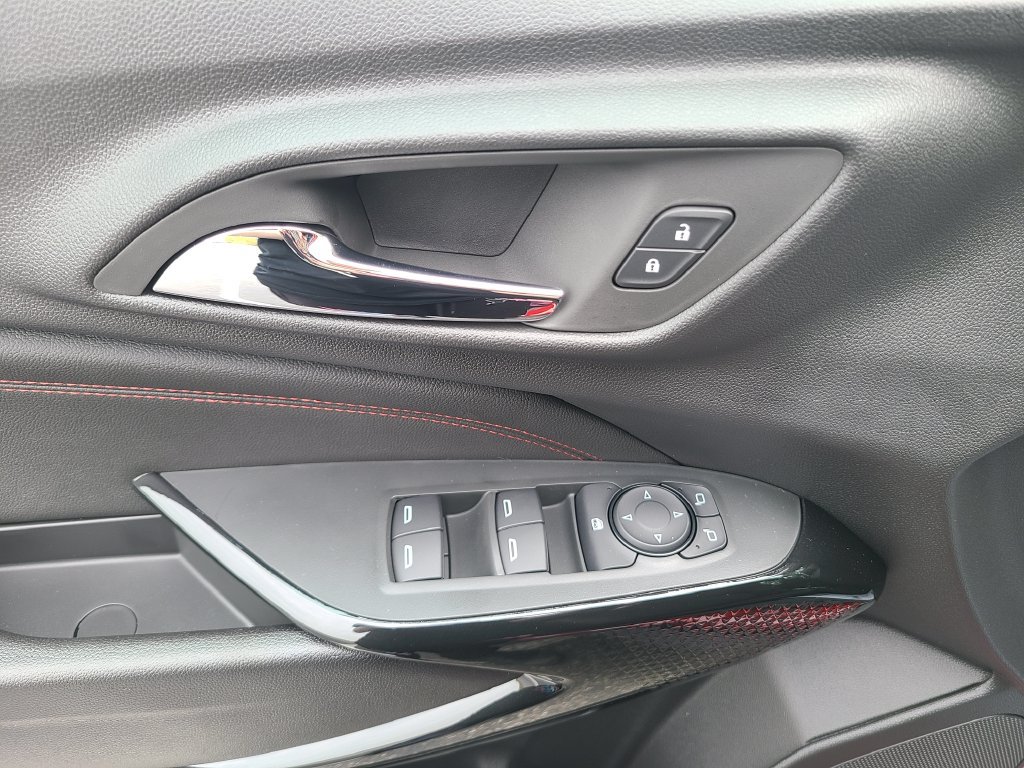 New 2026 Chevrolet Trax RS w/ Driver Confidence Package FWD image 19