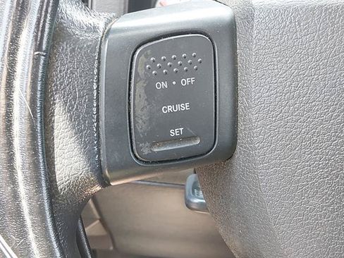 Used 2004 Dodge Ram 1500 Truck ST w/ ST Value Group RWD image 16