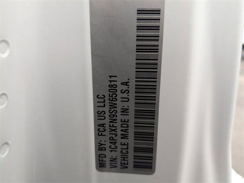 New 2025 Jeep Wrangler Unlimited Rubicon image 36