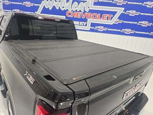 Used 2024 GMC Sierra 1500 SLT w/ SLT Premium Plus Package image 19