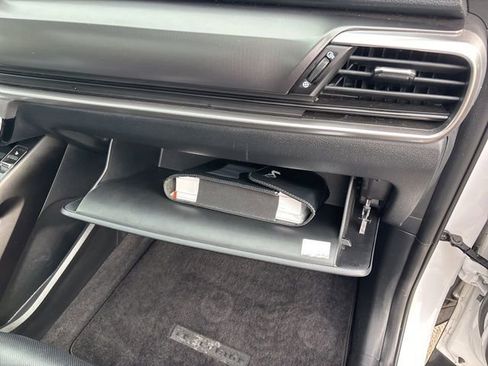 Used 2025 Kia Telluride S image 44