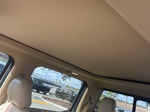 Used 2018 Ford F150 Lariat image 5