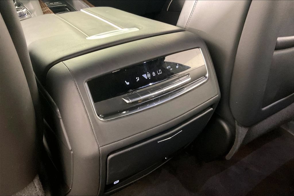 Certified 2023 Cadillac Escalade Premium Luxury AWD/4WD image 9