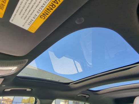 New 2025 Mercedes-Benz GLB 35 AMG GLB 35 AMG image 16