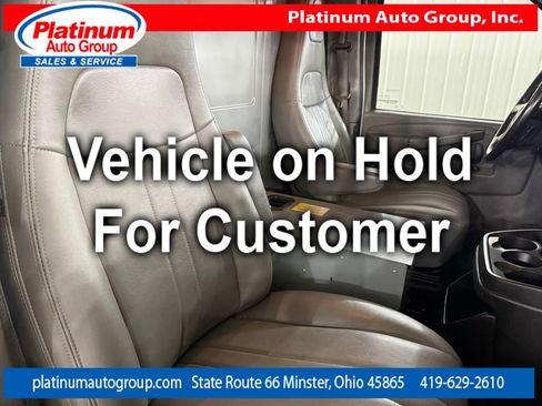Used 2016 Chevrolet Express 3500 Extended RWD image 36