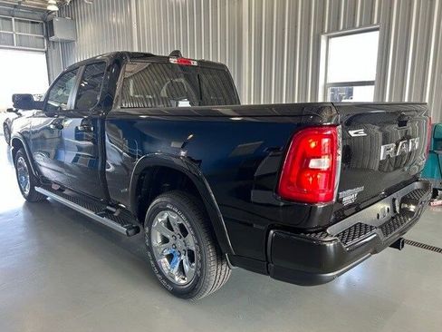 New 2025 RAM 1500 Big Horn AWD/4WD image 4