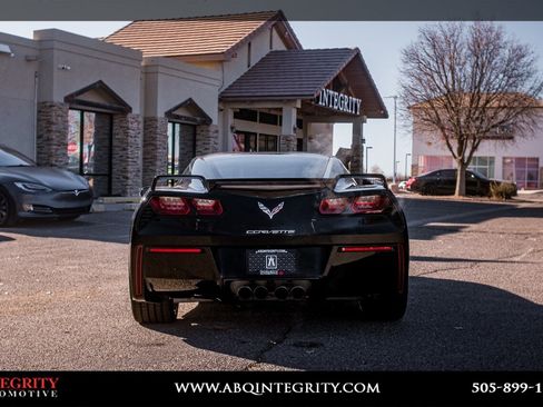 Used 2019 Chevrolet Corvette Stingray Coupe w/ Battery Protection Package image 6
