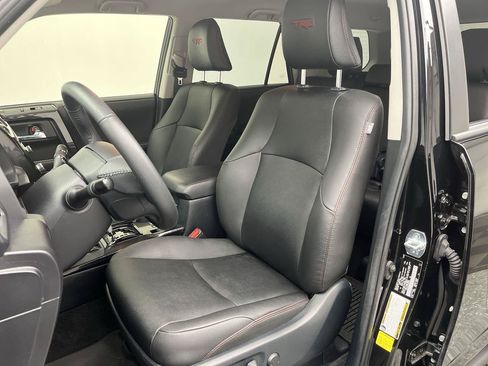 Used 2021 Toyota 4Runner TRD Off-Road Premium w/ Wilderness Package (TMS) AWD/4WD image 9
