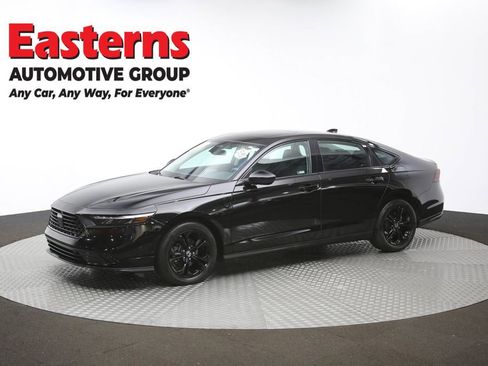 Used 2025 Honda Accord SE image 58