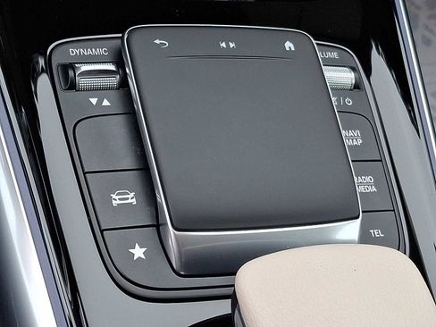 Certified 2023 Mercedes-Benz GLA 250 4MATIC image 19