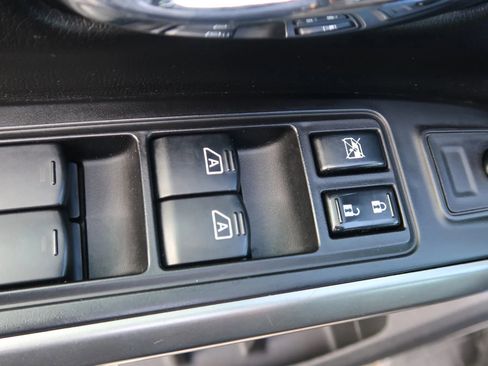 Used 2015 Nissan Armada SL image 30