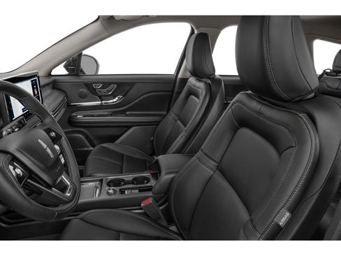 New 2026 Lincoln Corsair Premiere image 32