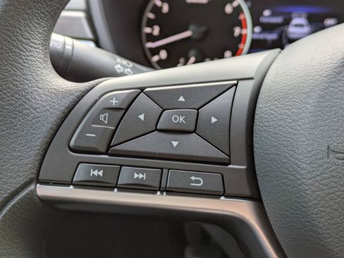 New 2025 Nissan Altima 2.5 SV image 25